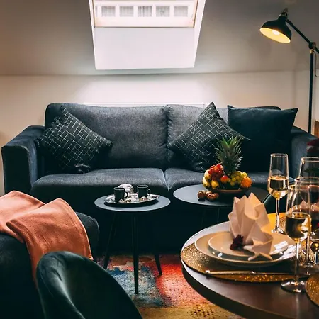 Apartment Luxury Oasis, Sauna, Ac And Free Parking