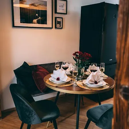 Luxury Oasis, Sauna, Ac And Free Parking Apartment