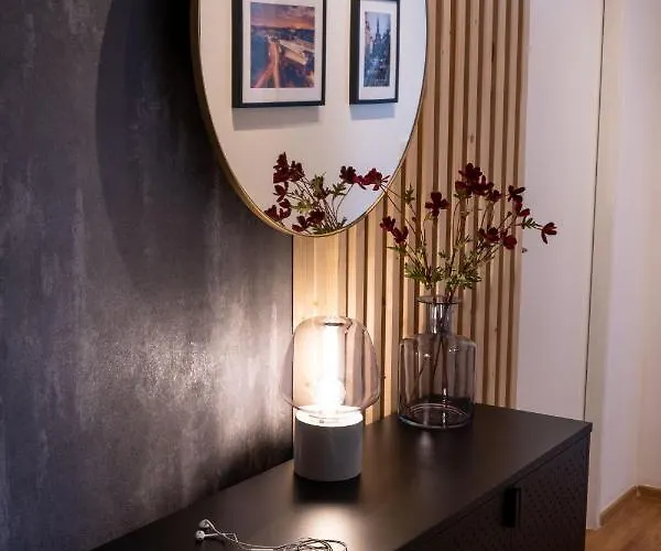 Luxury Oasis, Sauna, Ac And Free Parking Апартаменты Брно